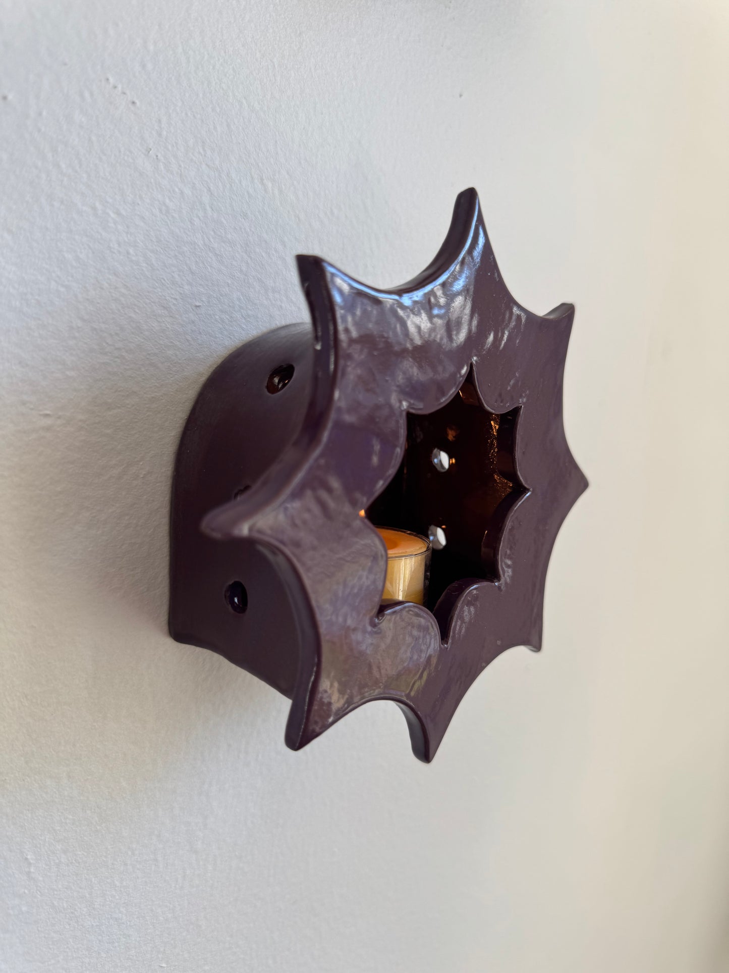 Dark Plum Star with star opening