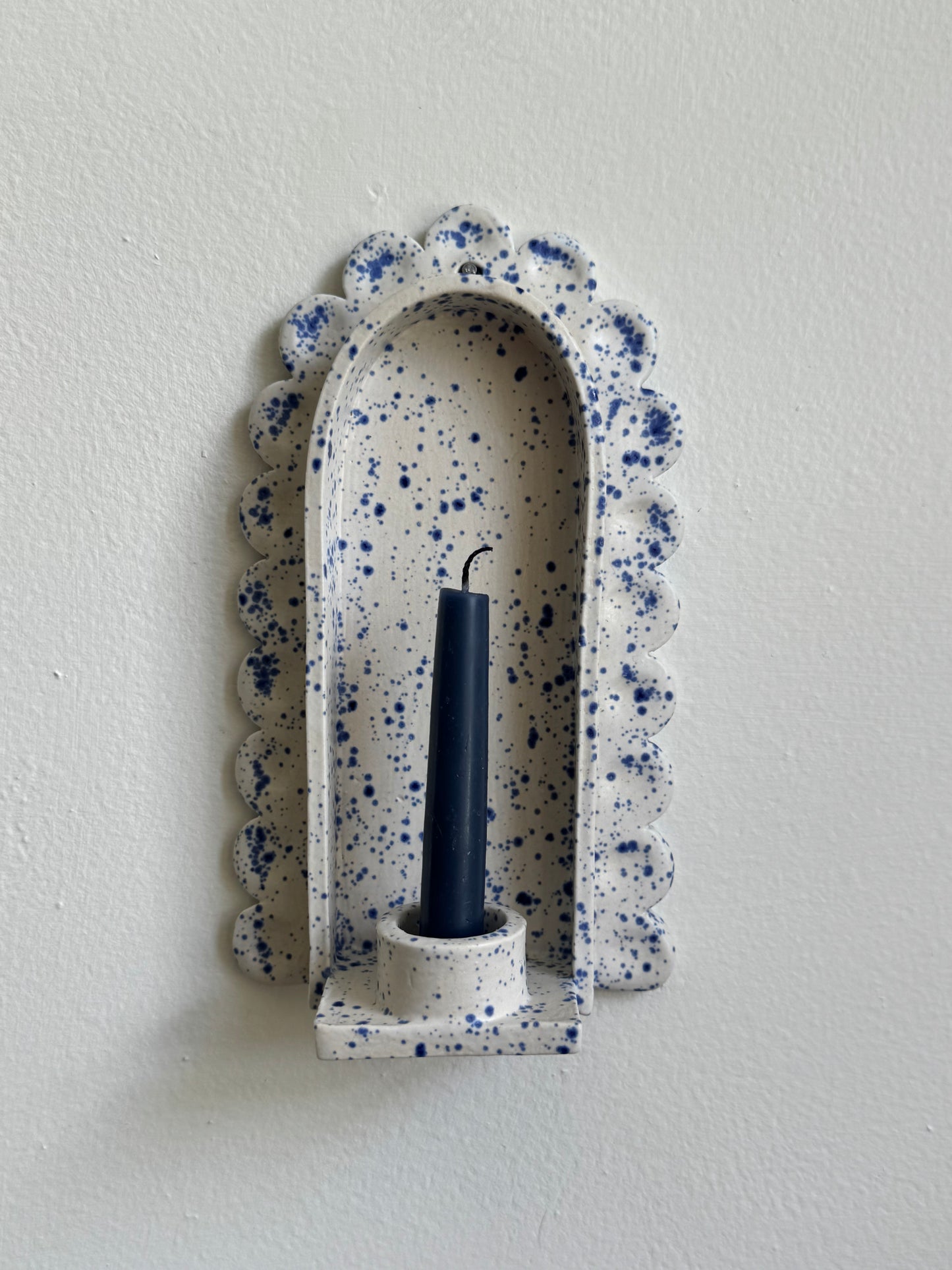 Blue Speckled Scallop Sconce