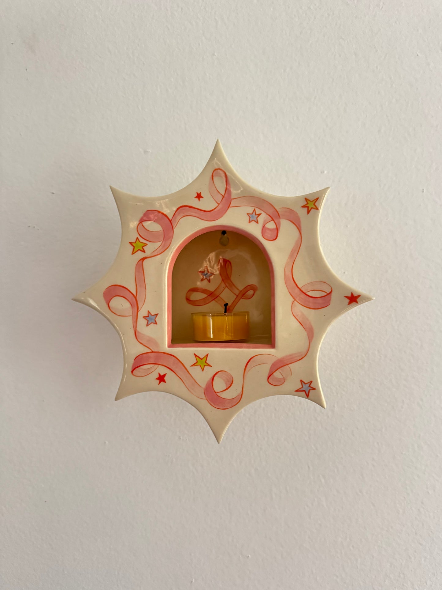 Large Ribbon Star x Ester Araujo