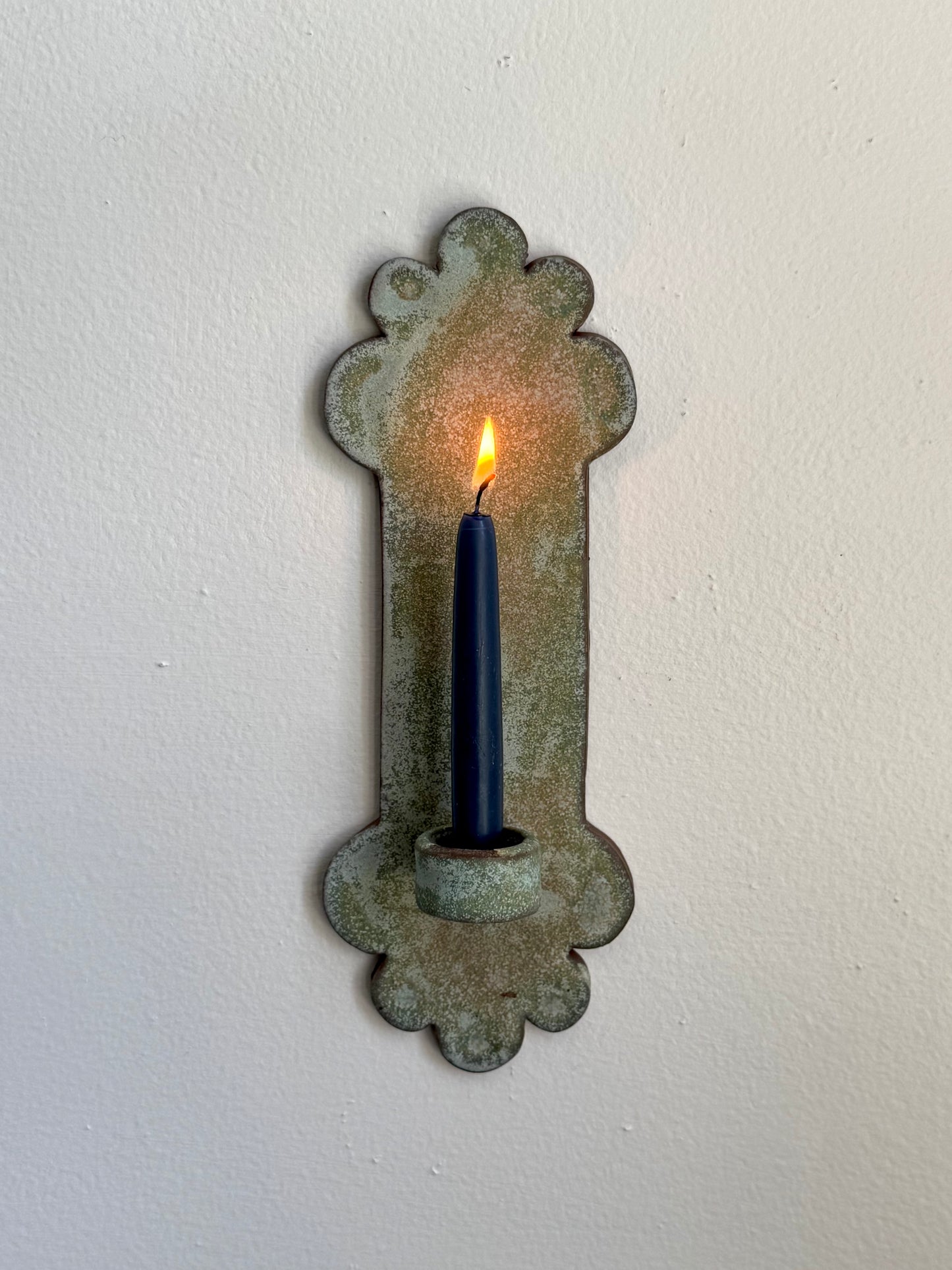 Lichen Rae Sconce