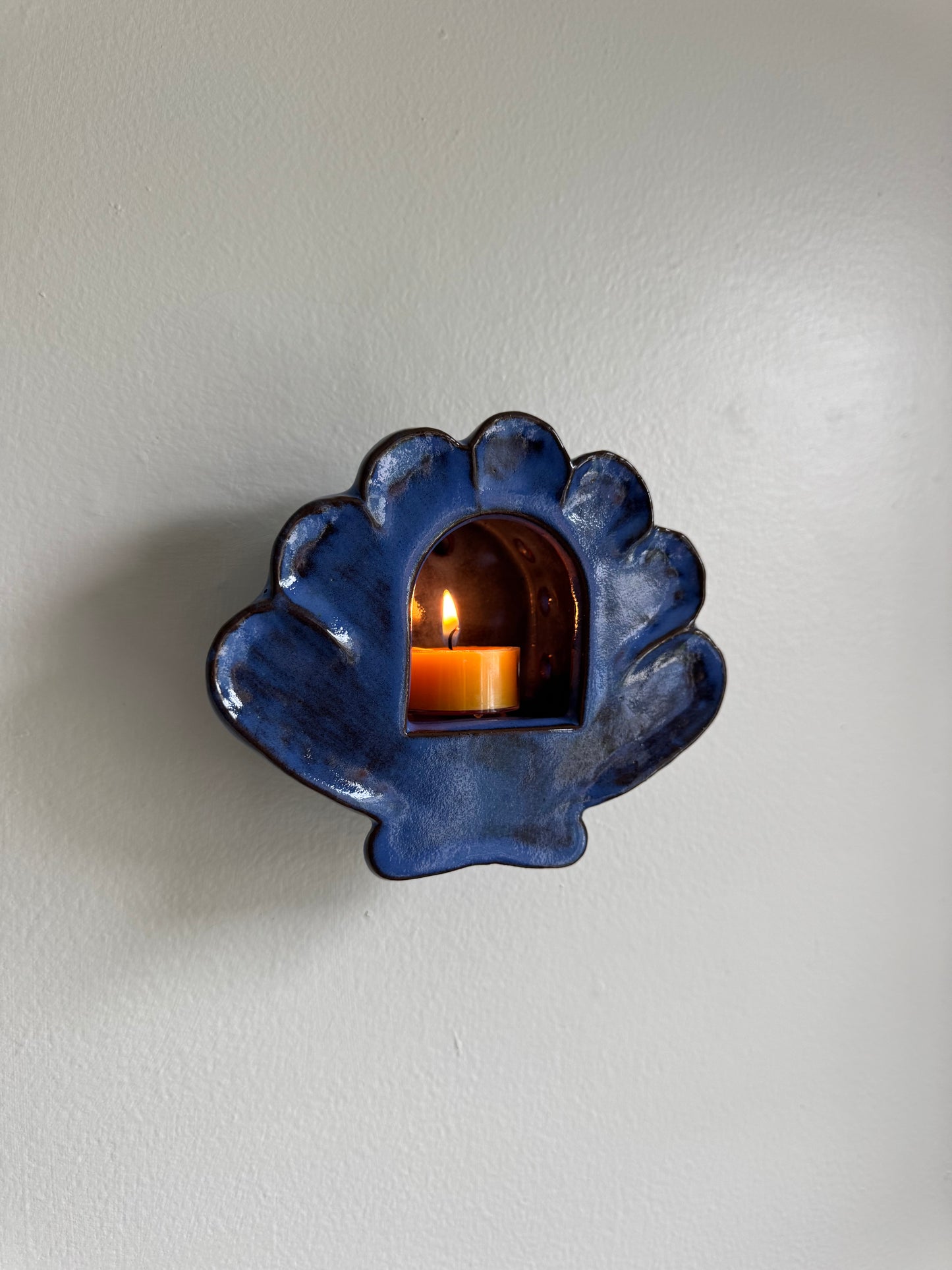 Stormy Blue Shell Sconce