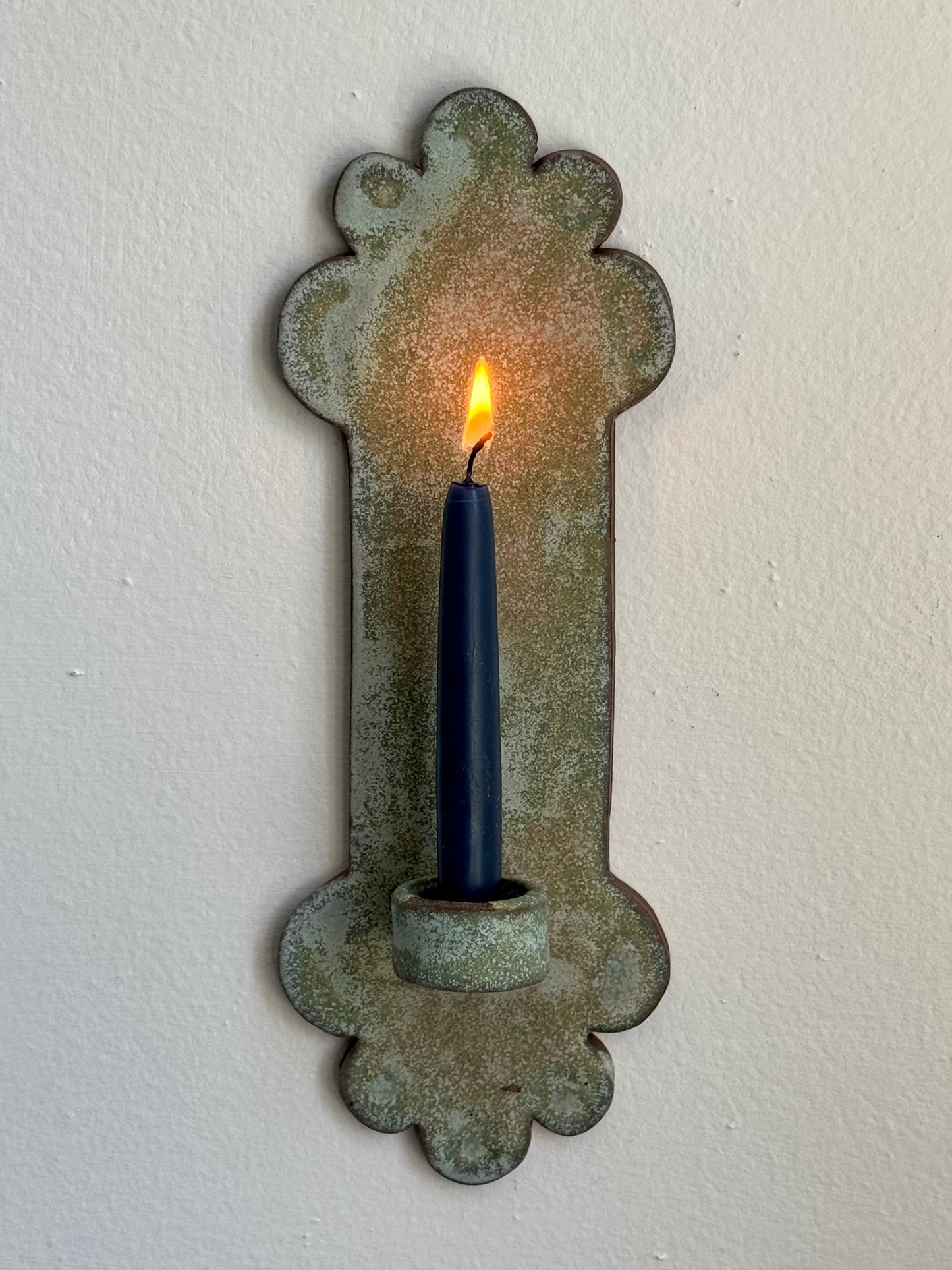 Lichen Rae Sconce