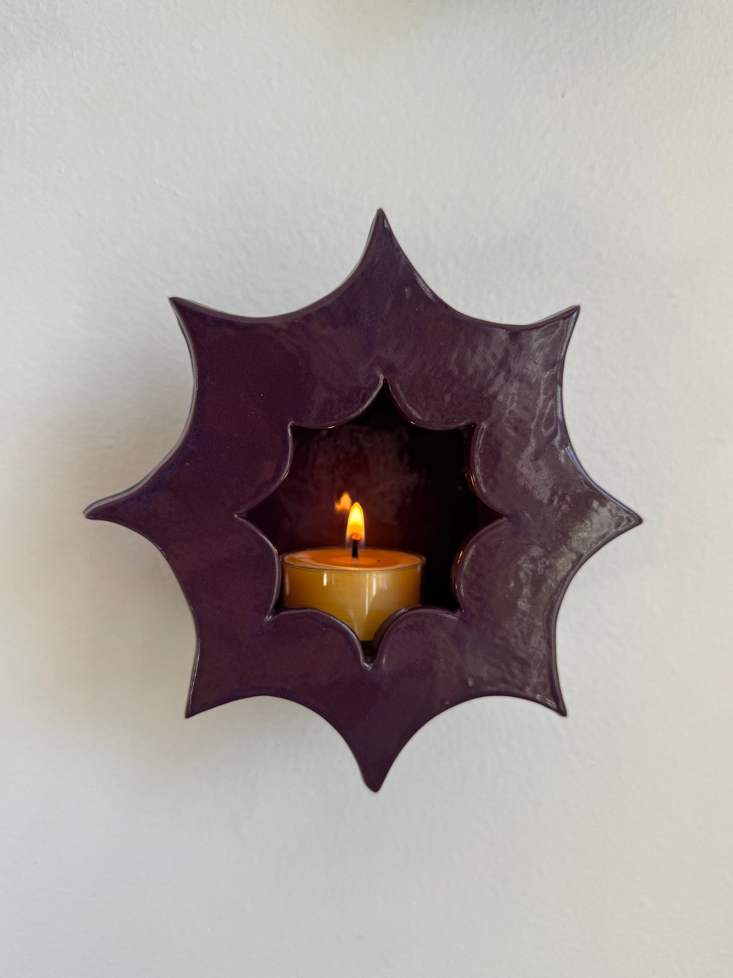 Dark Plum Star with star opening