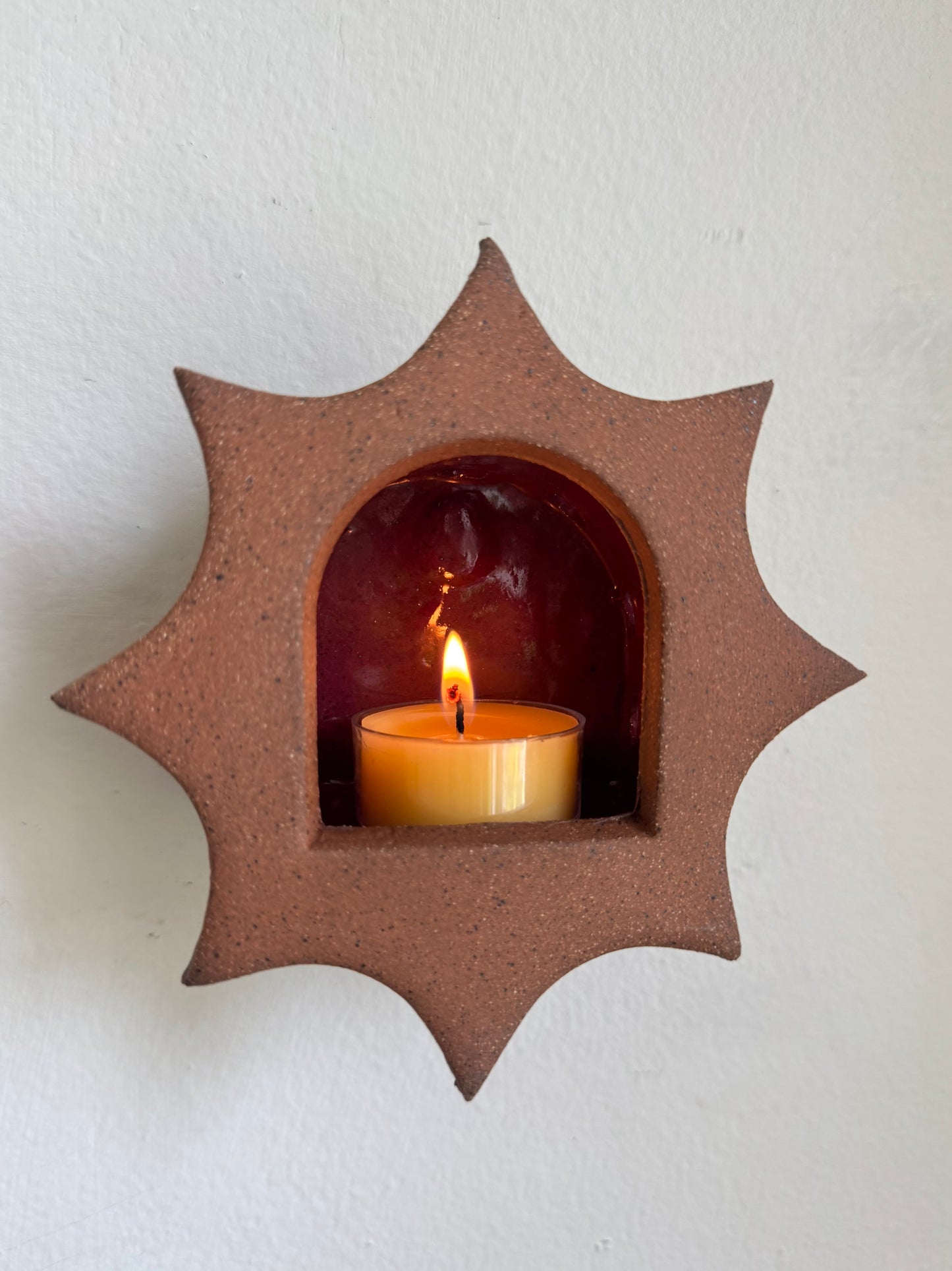 Natural Burgundy Star