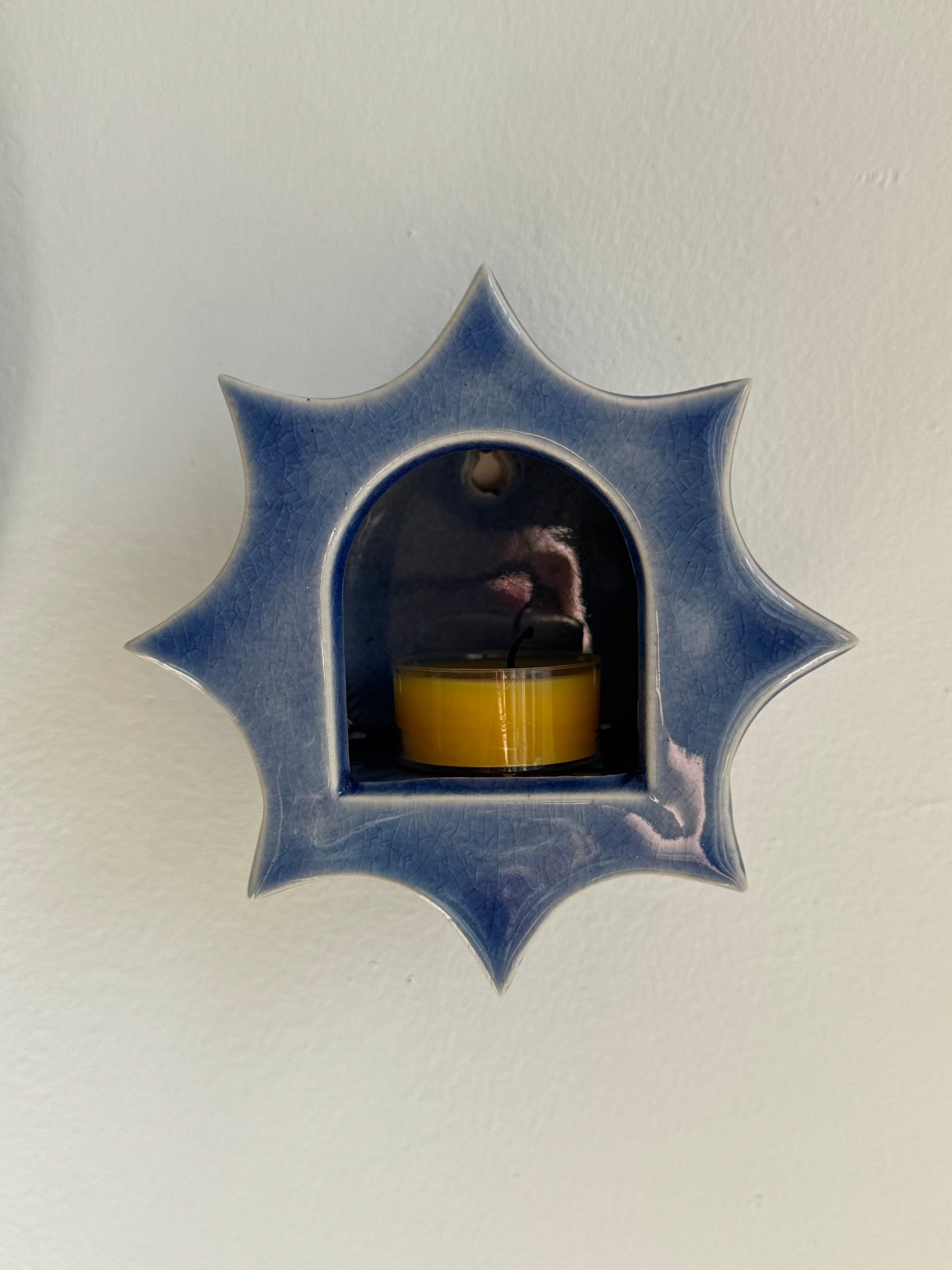 Ocean Crackle Star Sconce