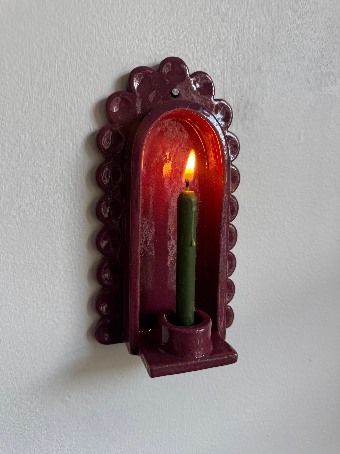 Burgundy Scallop Sconce